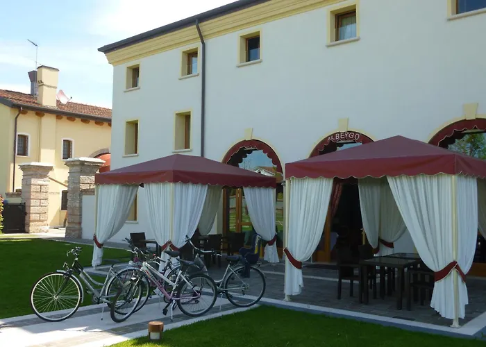 Albergo Antica Corte Marchesini