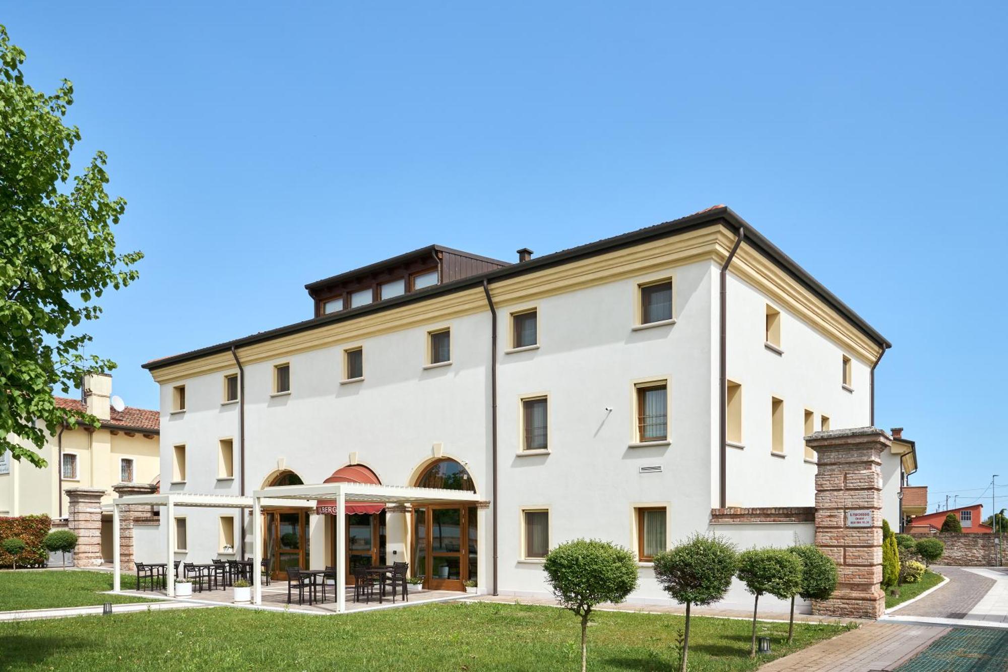 Hotel Antica Corte Marchesini