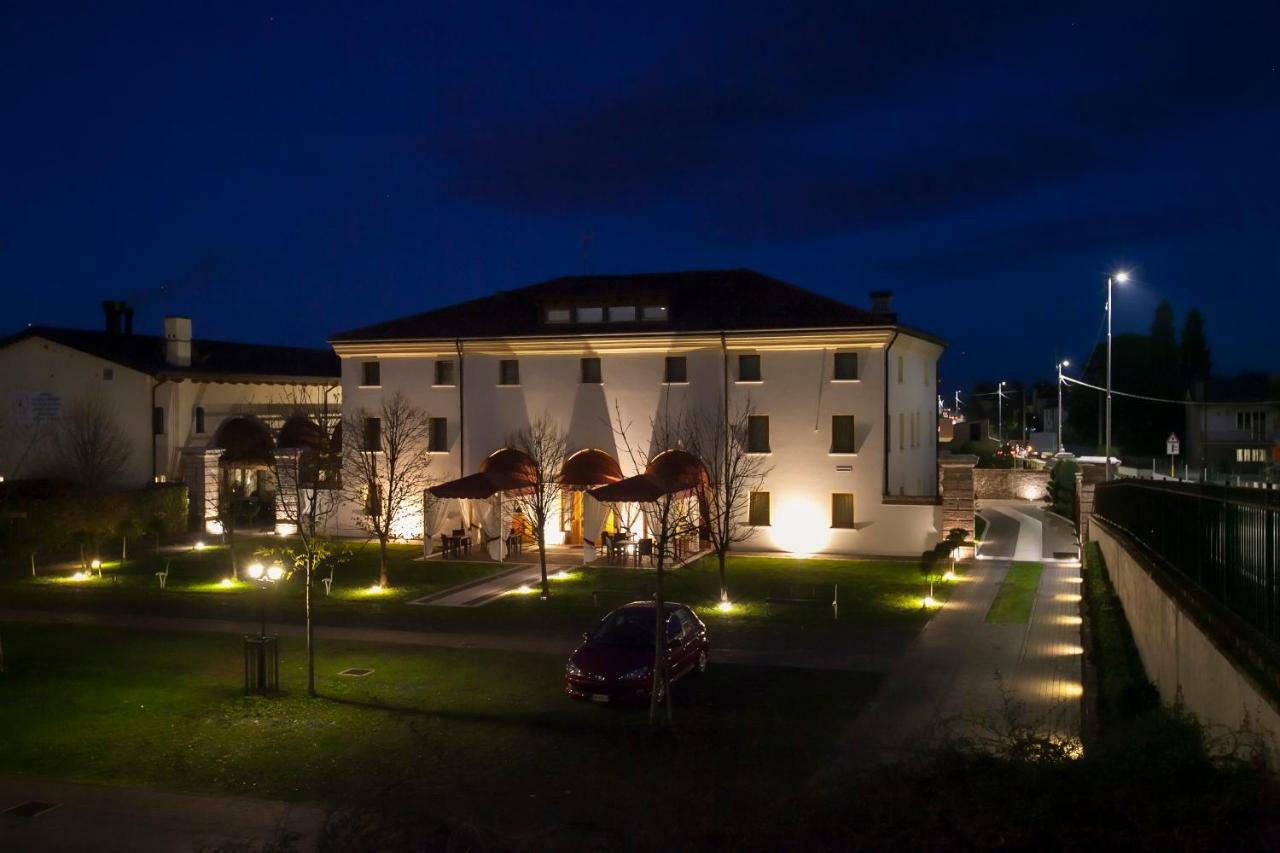 Antica Corte Marchesini Hotel 3*