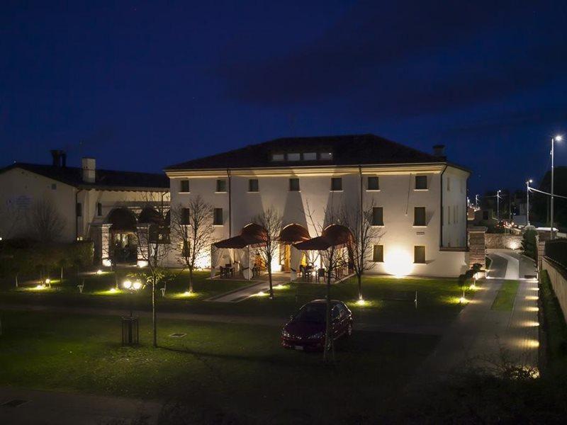 Hotel Antica Corte Marchesini