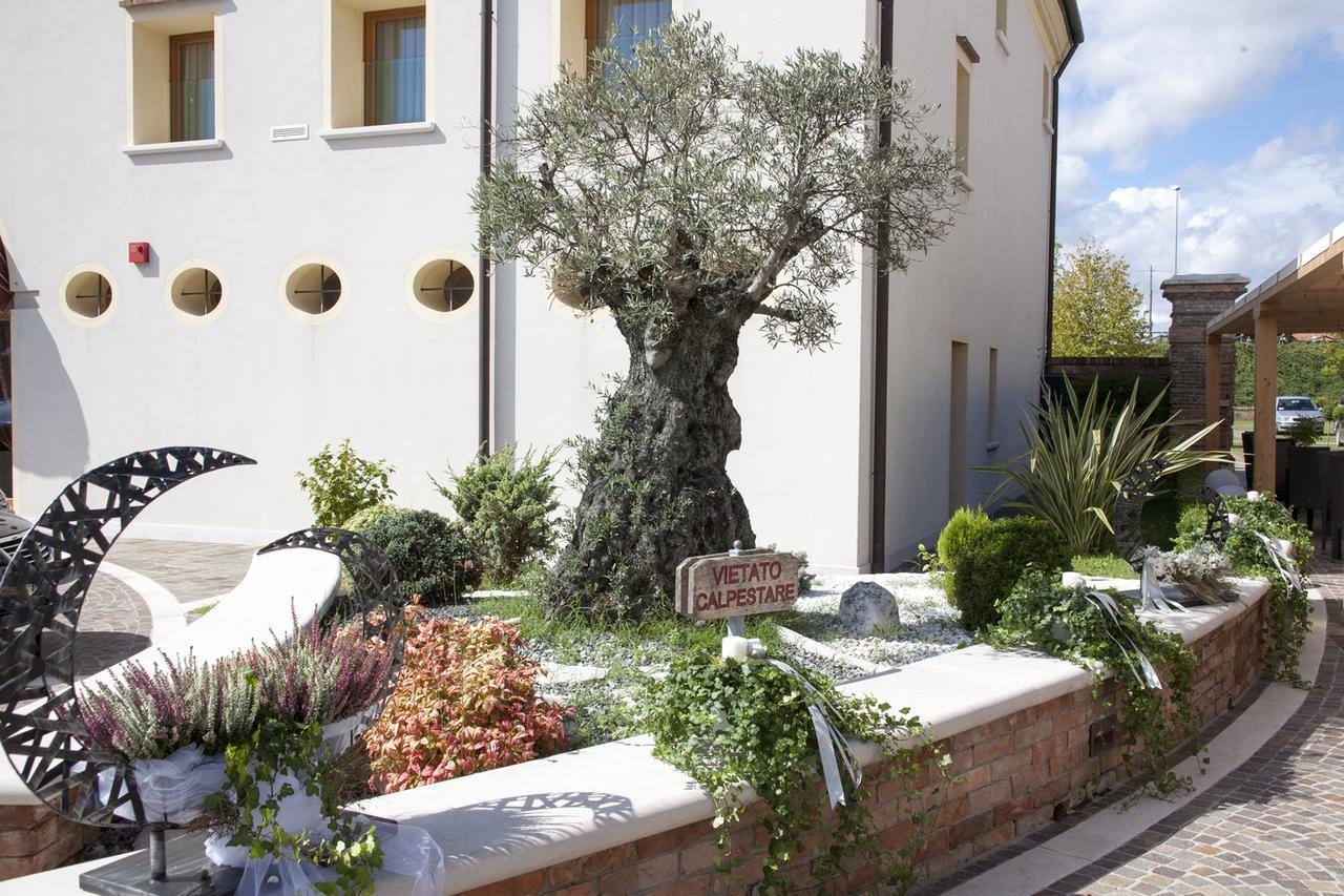 Antica Corte Marchesini 3* Campagna Lupia